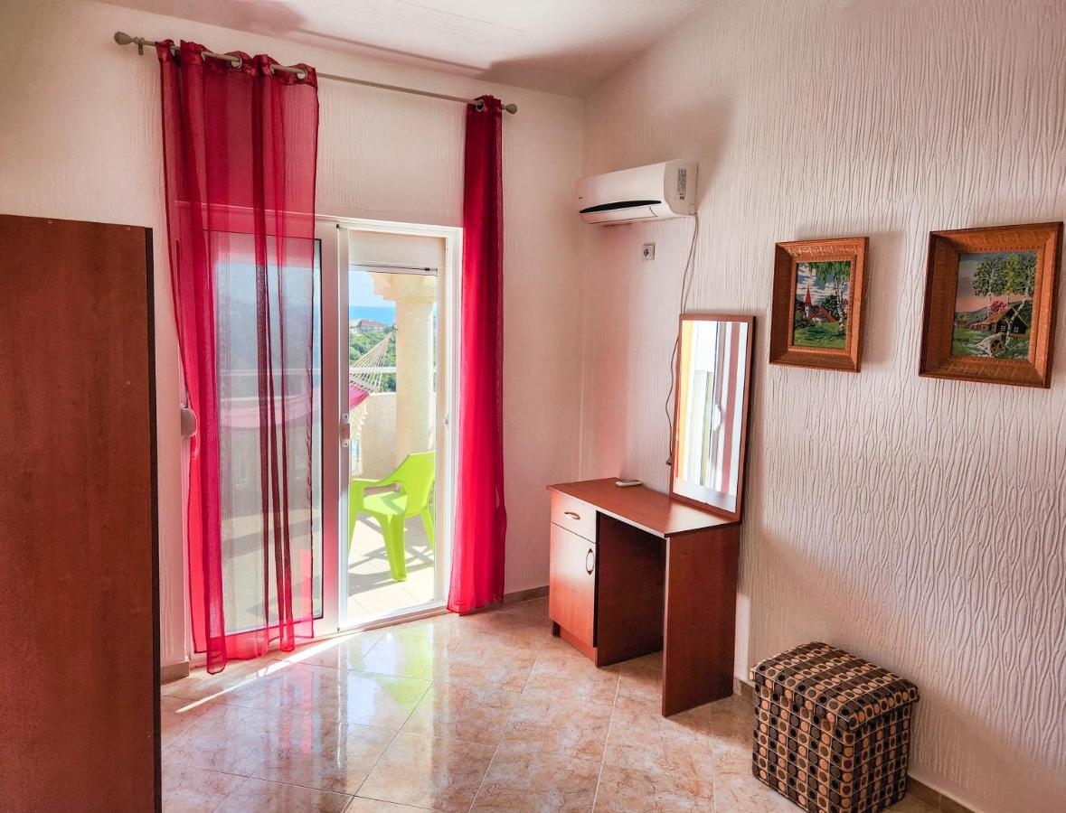 Villa Blanca Utjeha Bagian luar foto